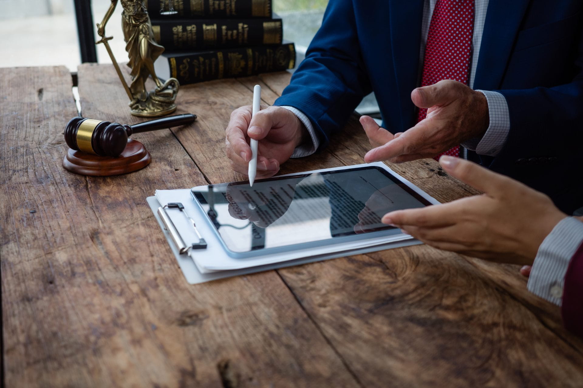 Apple's $5.7B Patent Verdict: Lessons for Businesses | Omni